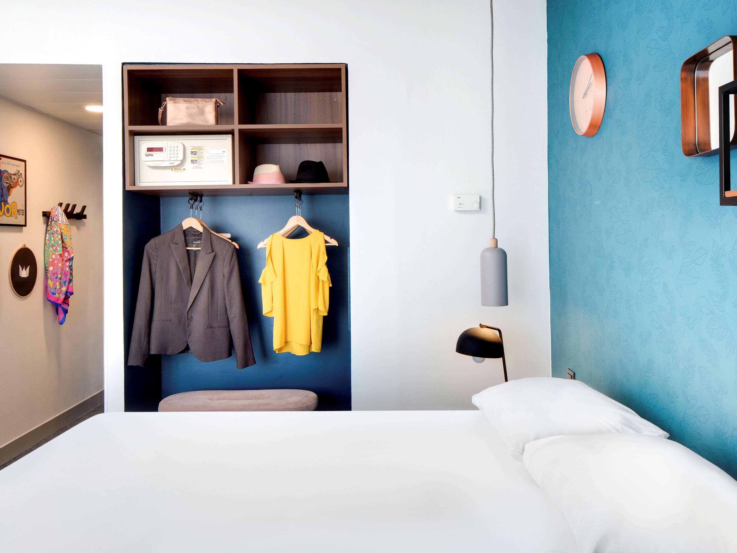 Hotel Ibis Styles Clermont-Ferrand Gare Exterior foto